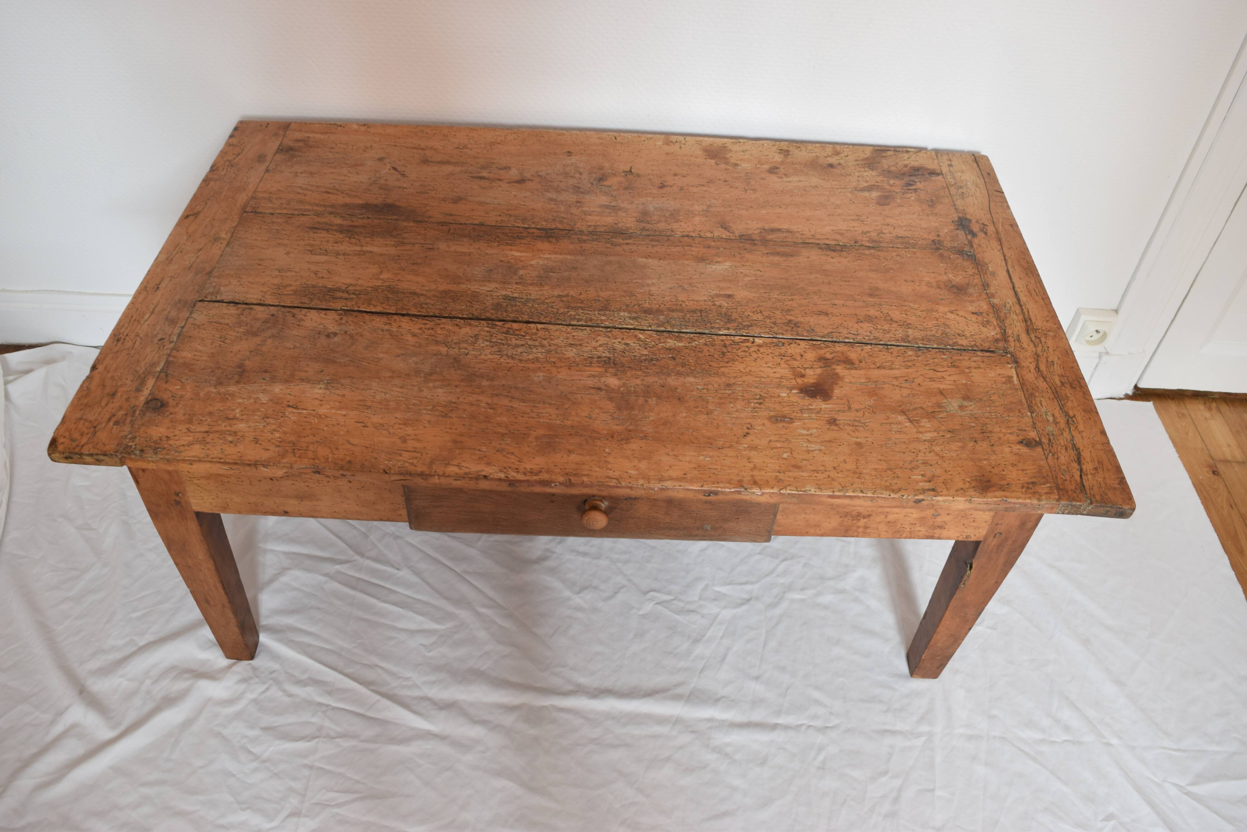 Table basse de ferme