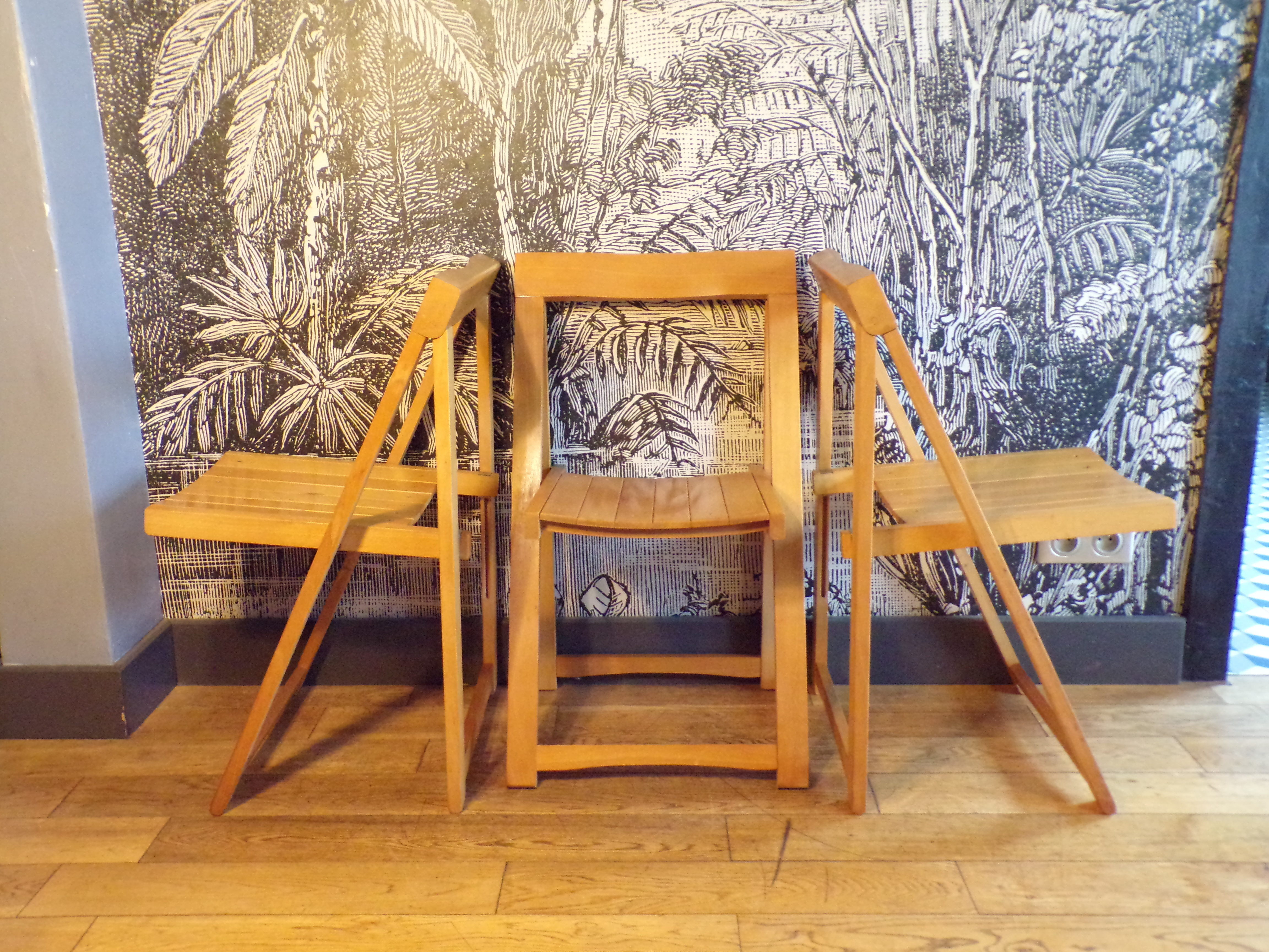 3 chaises pliantes italiennes vintage