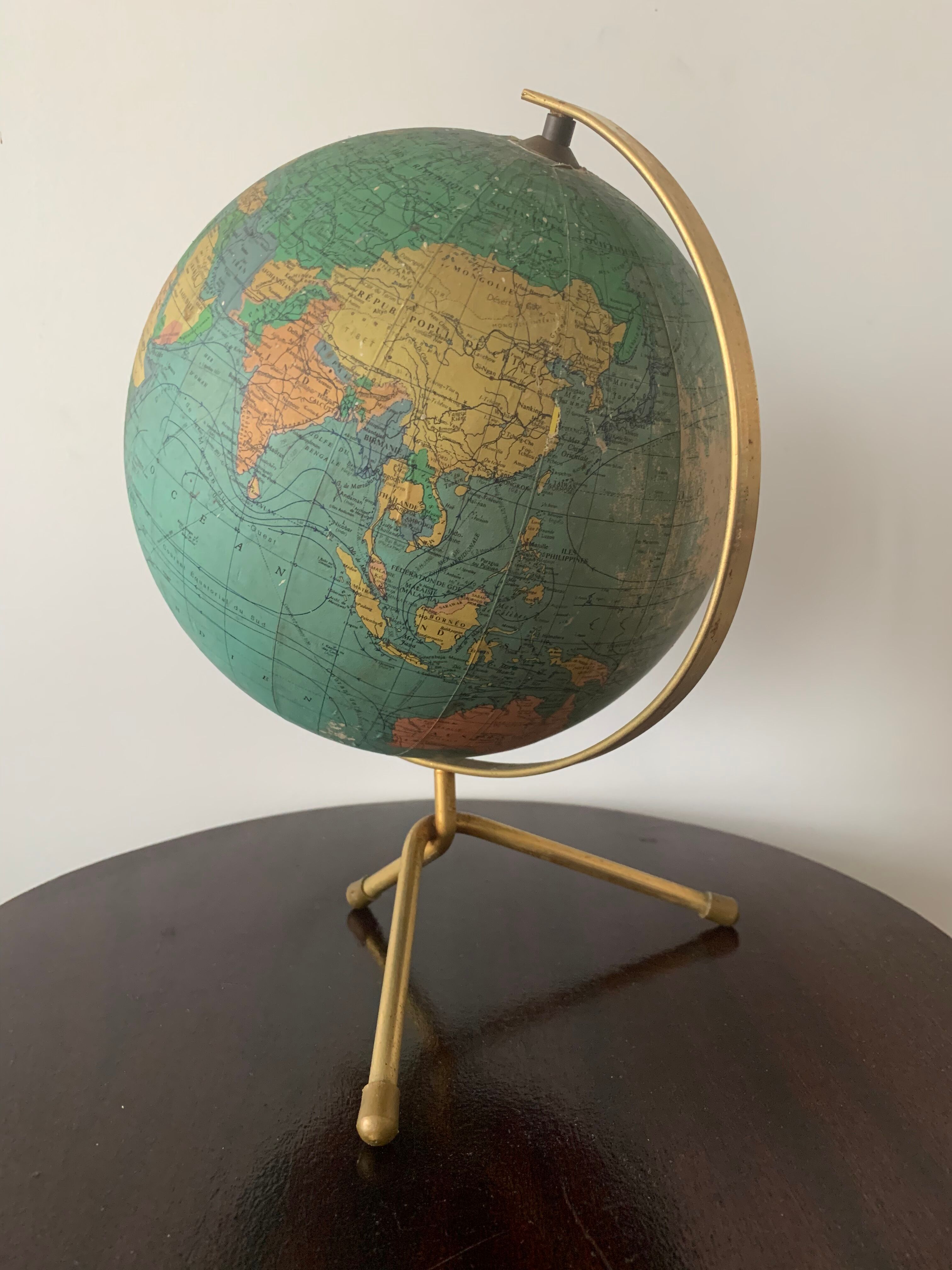 Old Earth Globe, 1967
