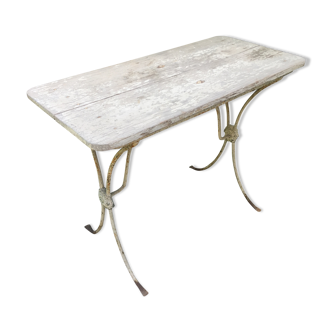 Dining garden of wood and wrought iron early twentieth