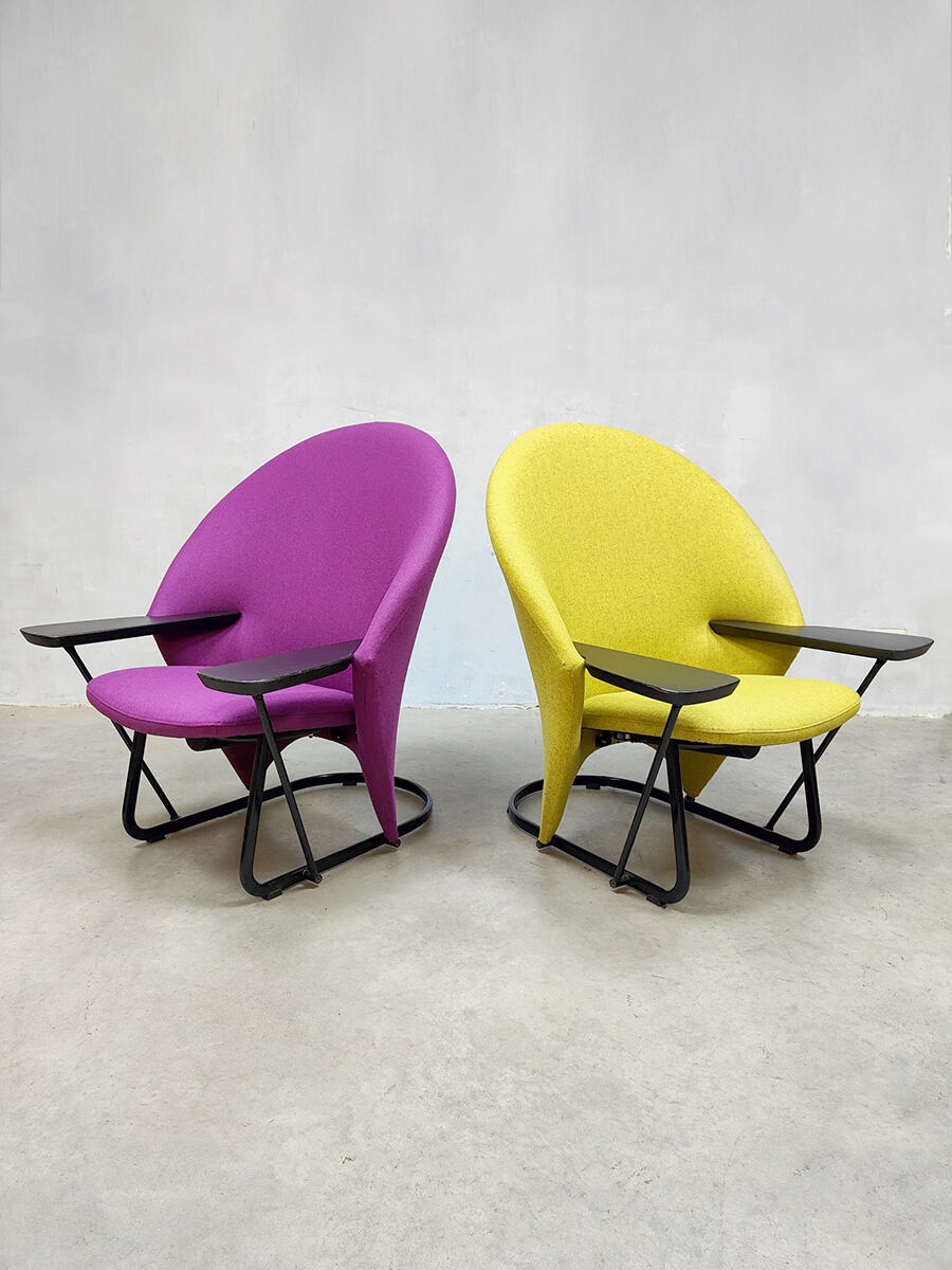 Vintage Dutch design Artifort armchair Floris van den Broecke easy chair 'Winner'