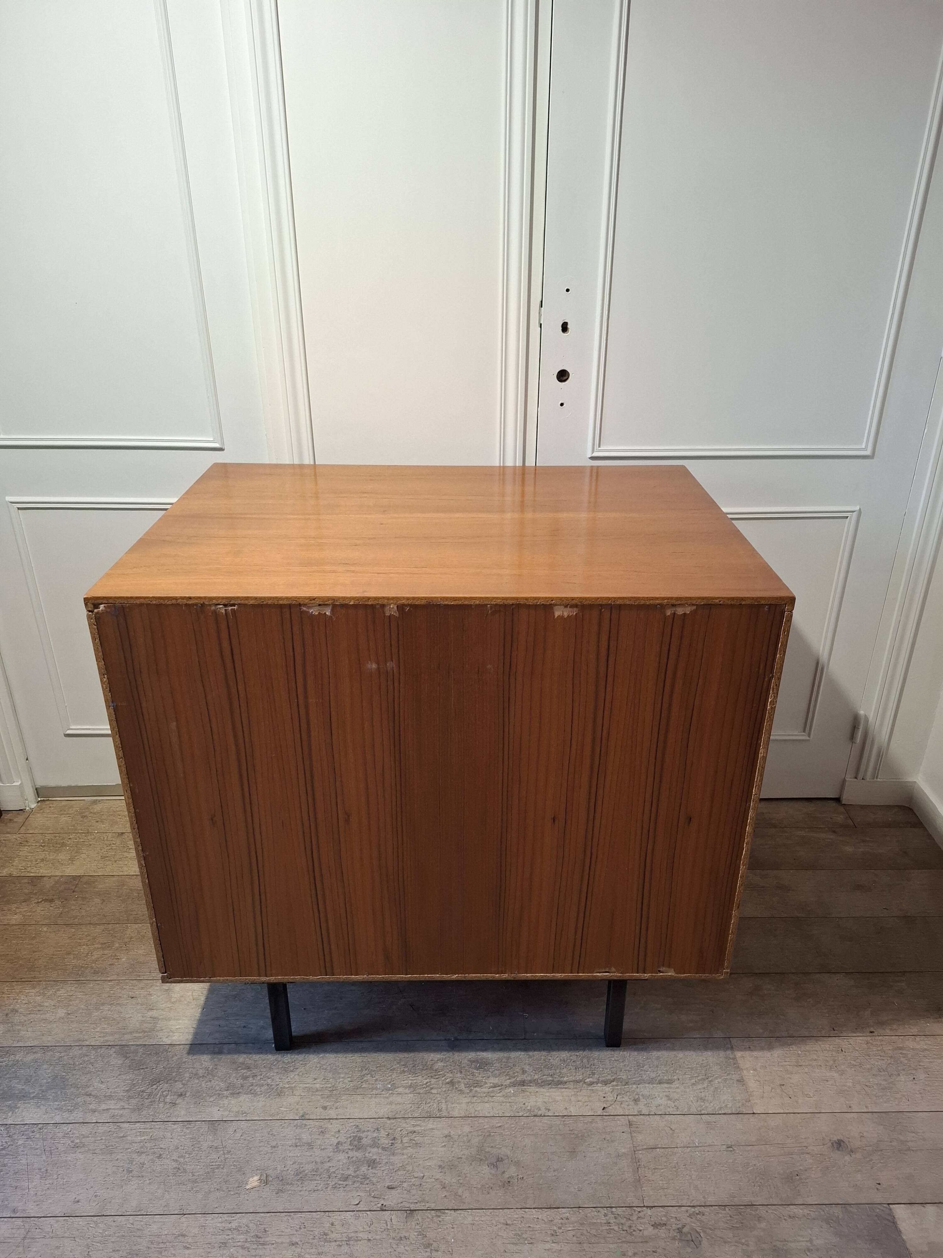 Modern buffet