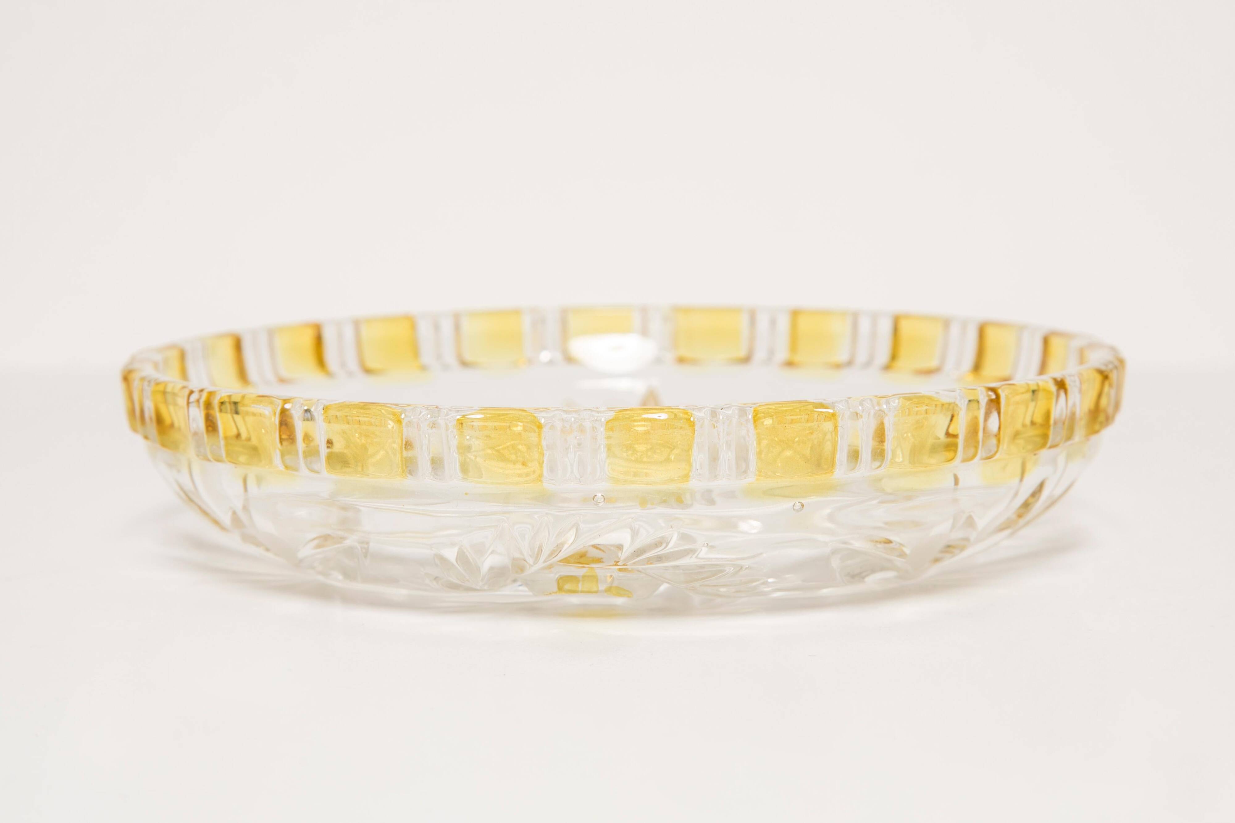 Decorative plate in transparent and vintage yellow glass, Italy, 1960s.