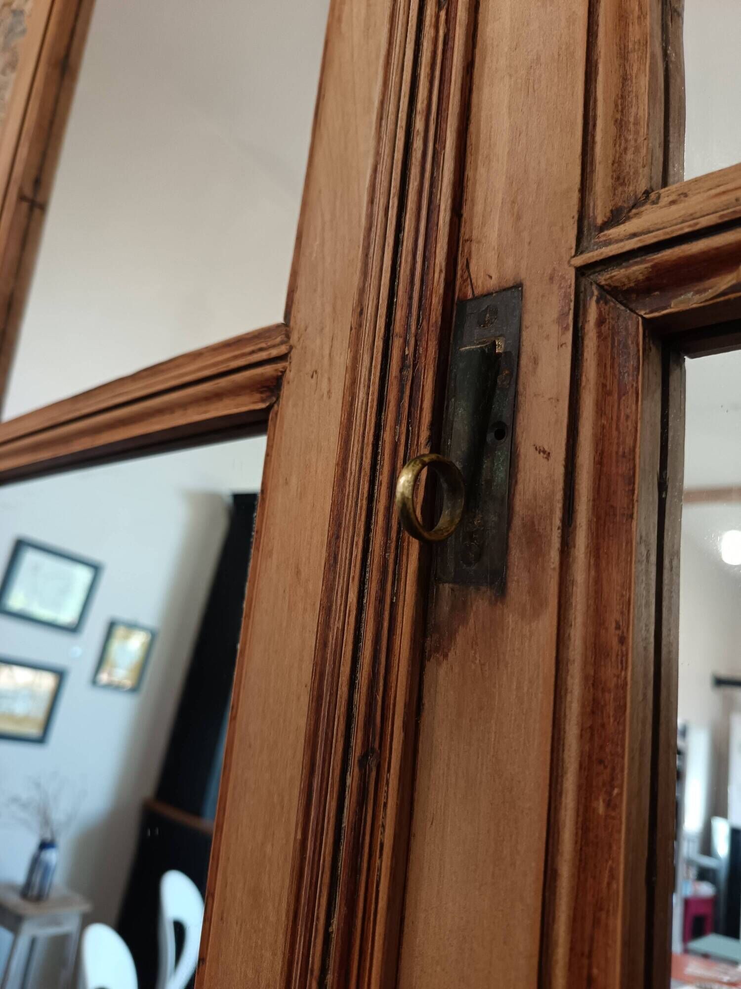 ANTIQUE MIRROR WINDOW