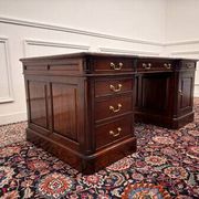 Bureau partenaire anglais classique en cuir vert