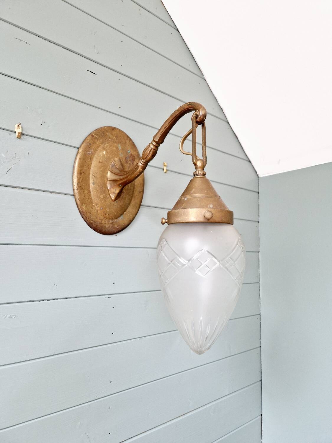 Art Deco bronze and satin crystal globe wall sconce, 1910-20