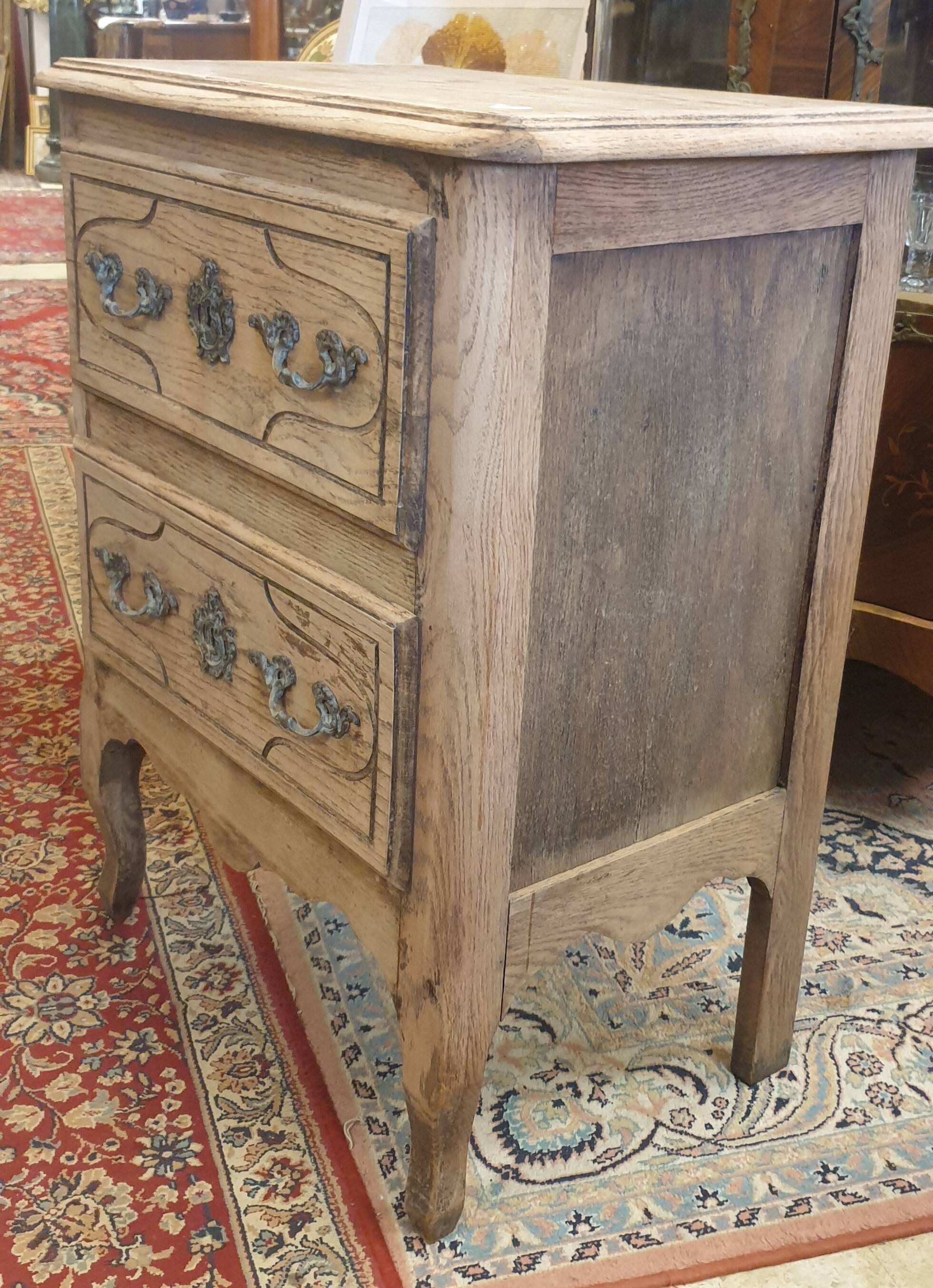 Vintage chest of drawers in natural wood