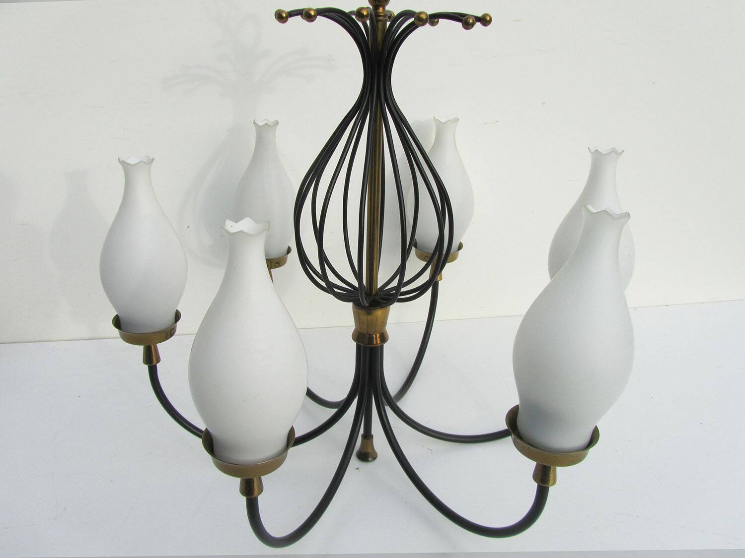 Set of 2 Italian design chandeliers in style of Stilnovo/ Arredoluce, 1950s