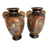 Satsuma - Pair of baluster vases - Porcelain - gilded enamel, painted - Japan