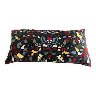 Coussin motifs slaves Eva Lundgren