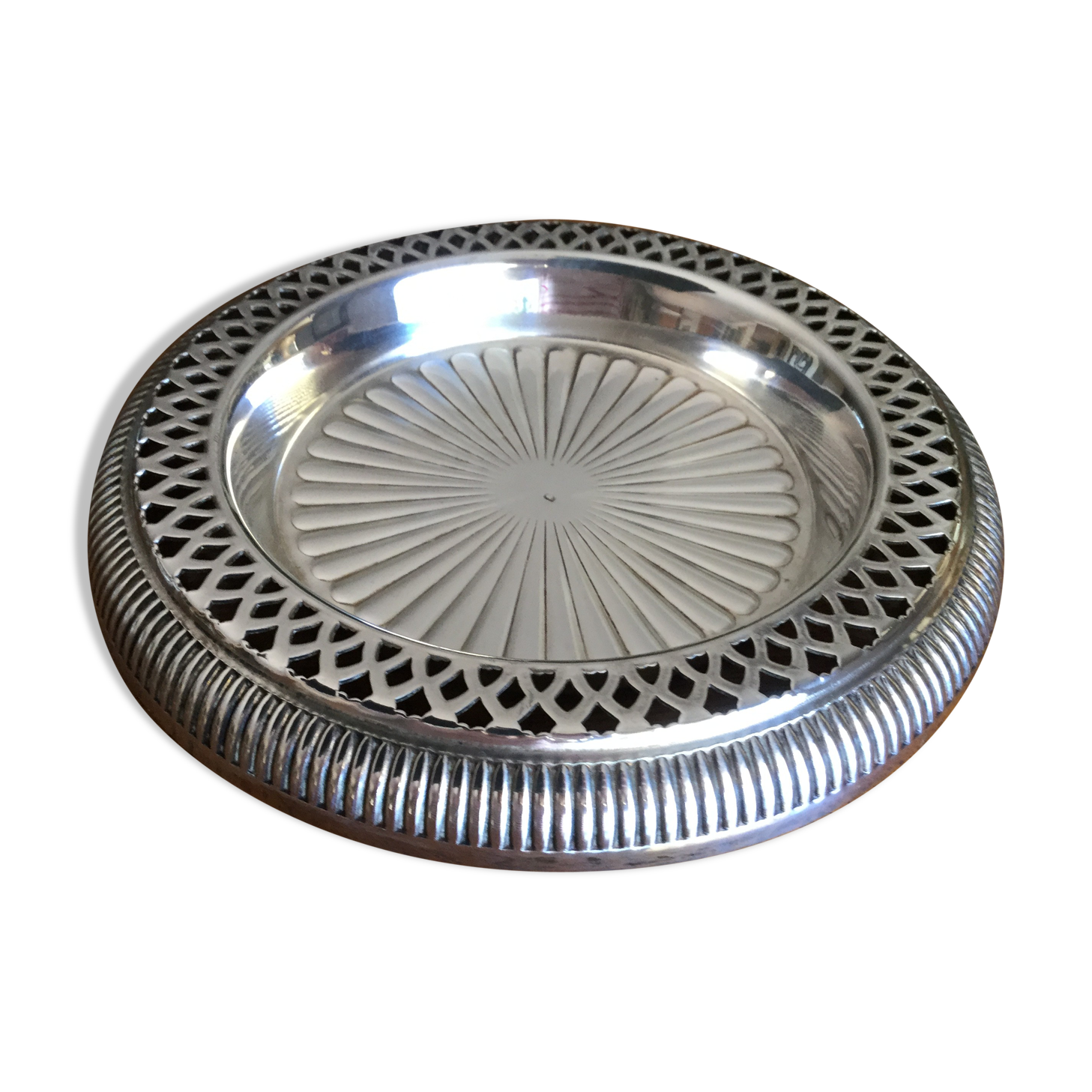 Silver metal bottle underside