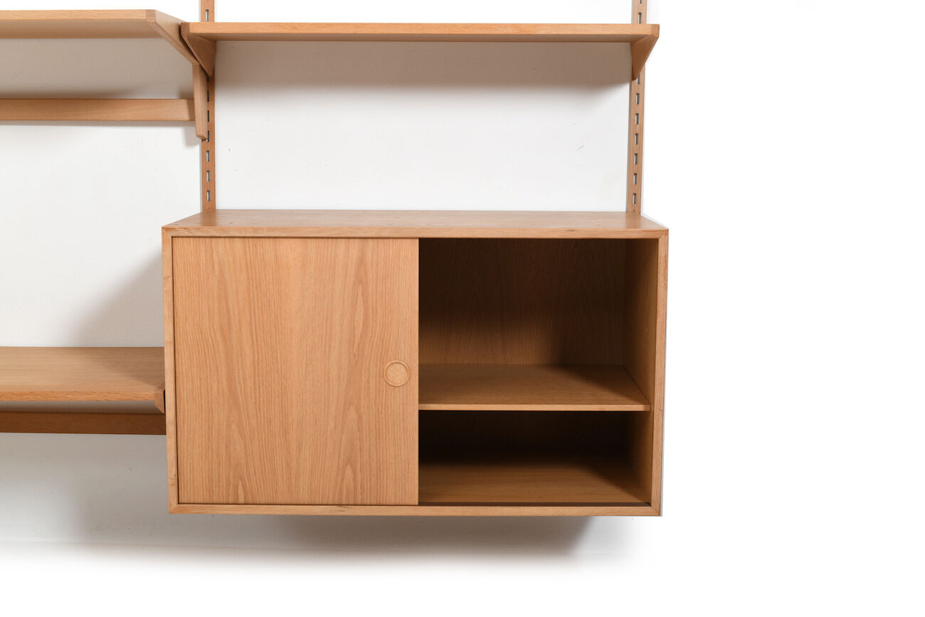 Wall system in oak by Kai Kristiansen for Feldballe Møbelfabrik