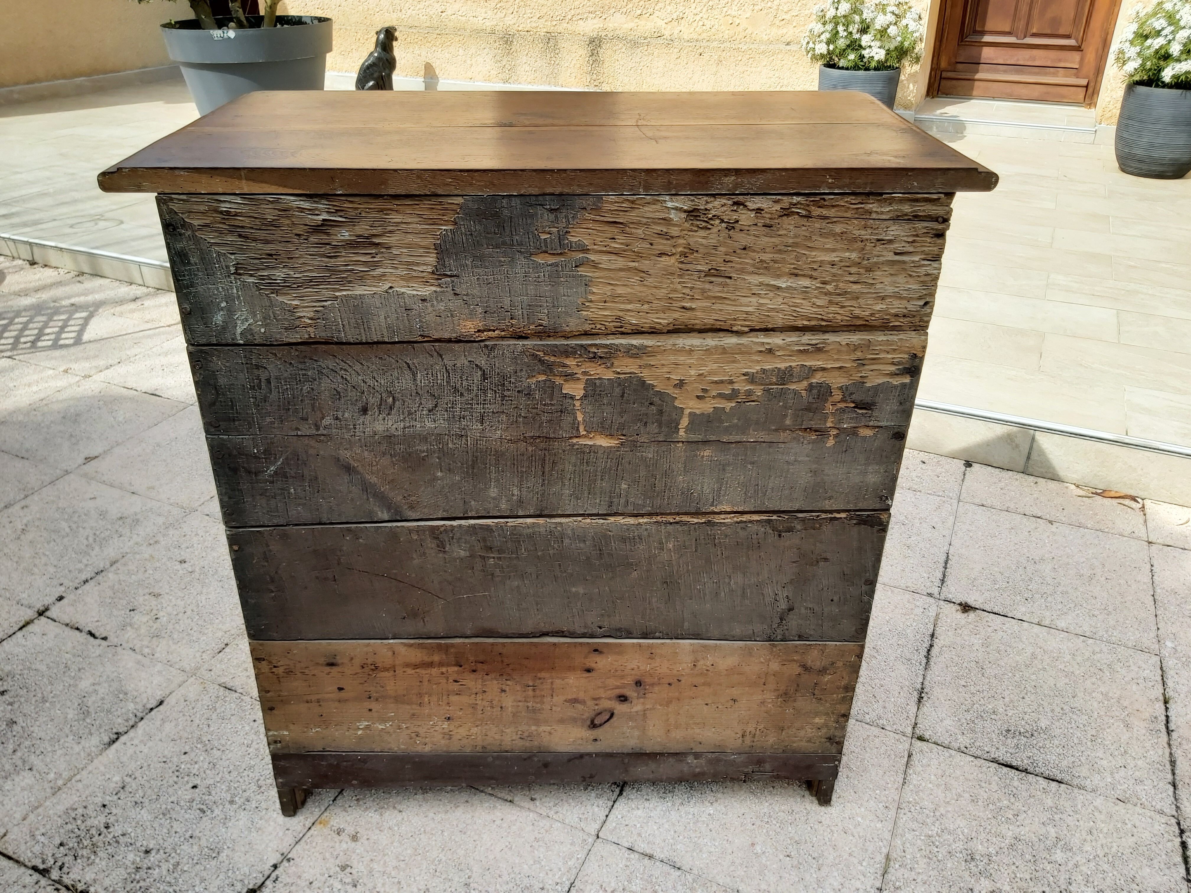 Eighteenth century oak buffet
