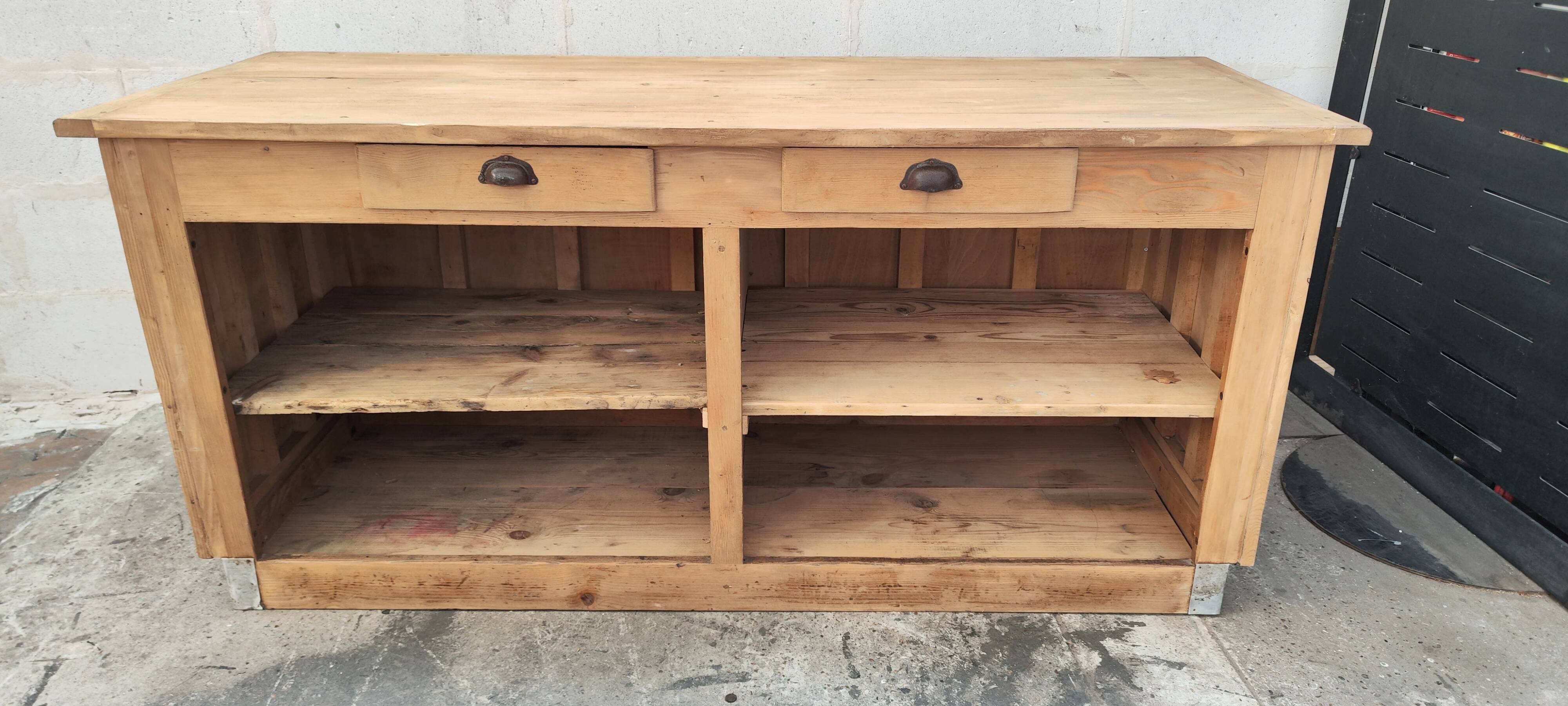 Central island bar counter in pine with two drawers