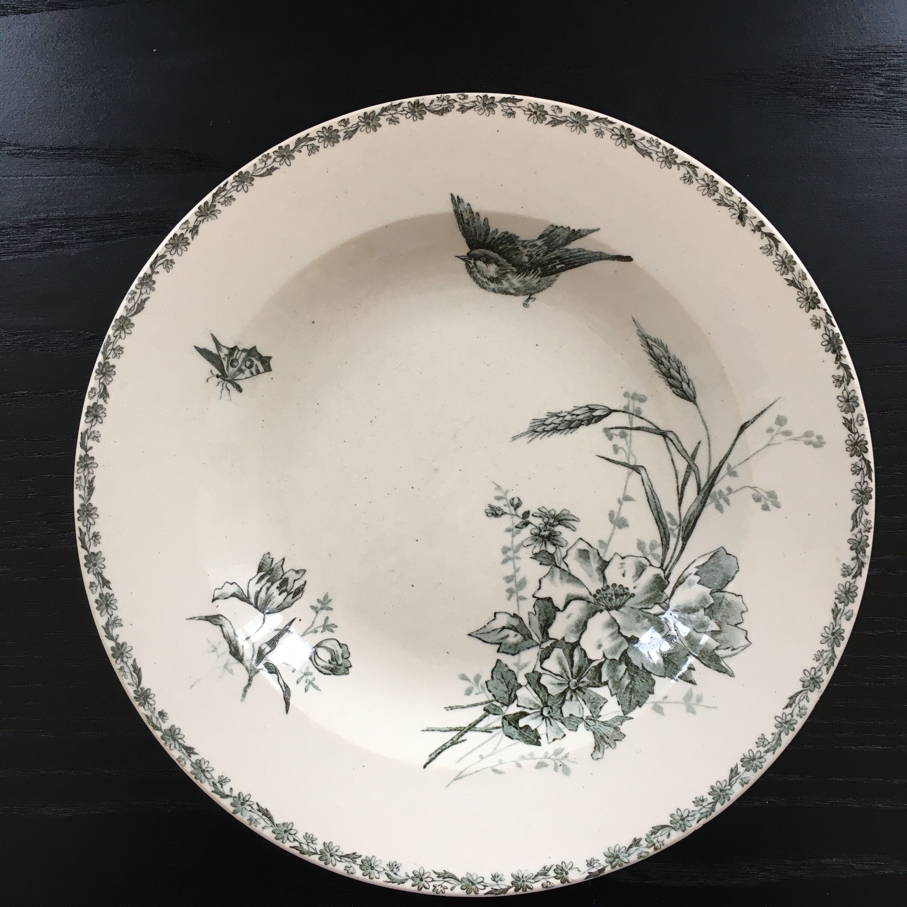 Assiette Bougeois décor oiseau