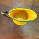 Carafe en barbotine poire