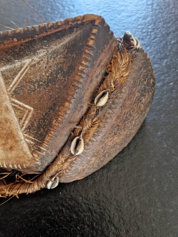 Old dance mask - Lwalwa tribe, Democratic Republic of Congo - Hardwood