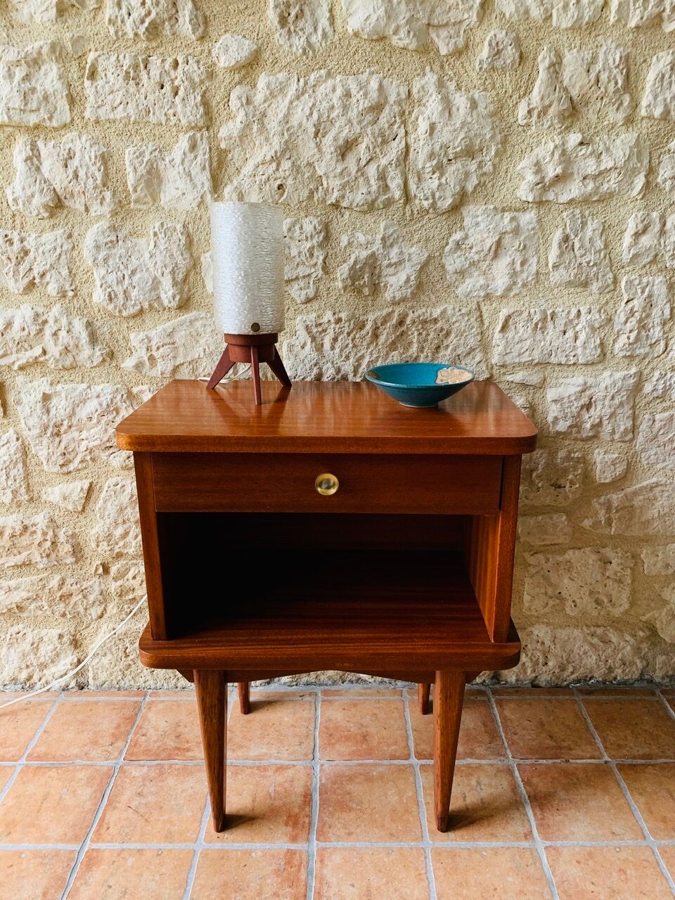 Scandinavian style tripod table lamp in teak by Arlus circa 50's/ 60