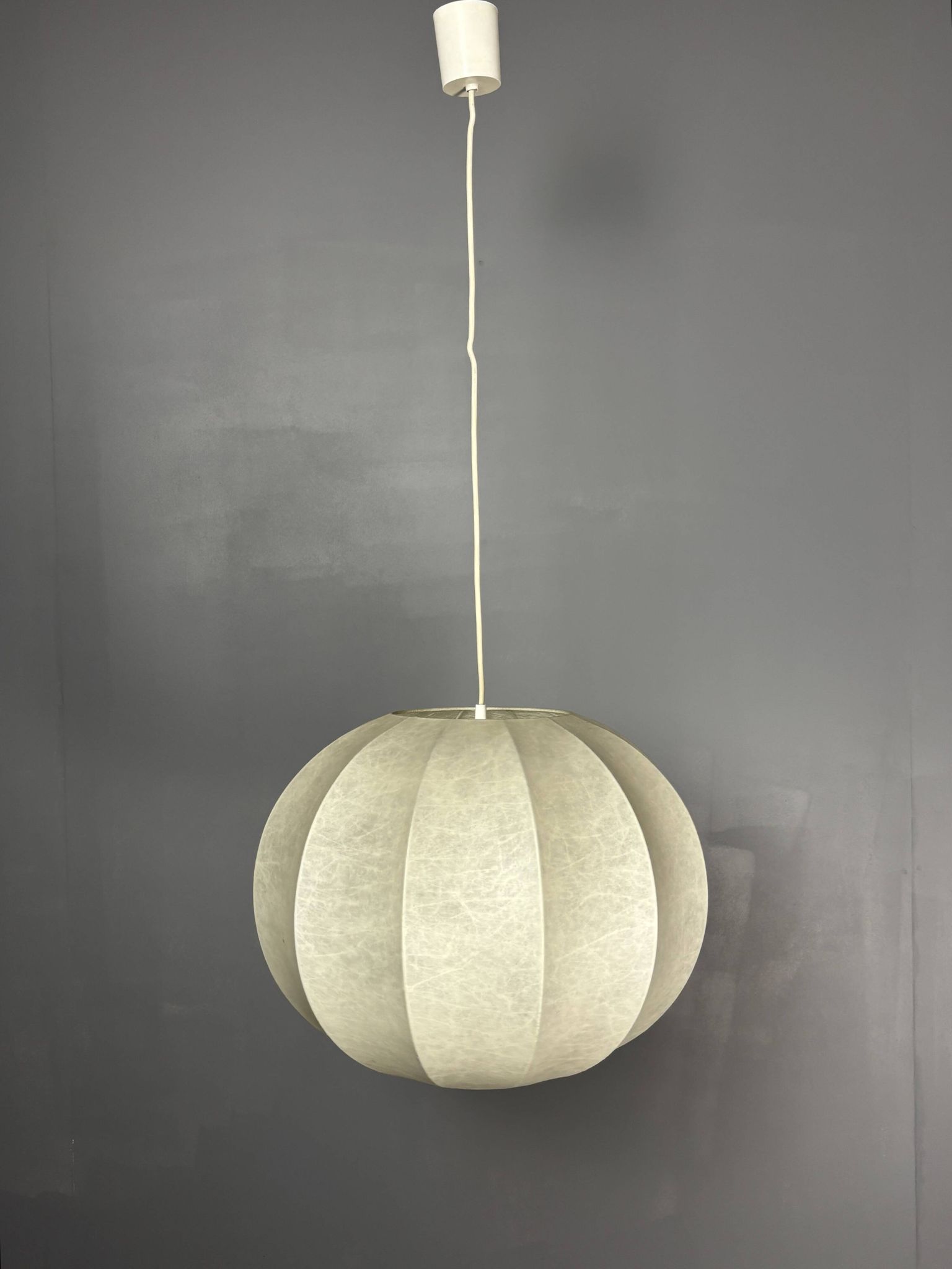 Midcentury space age cocoon hanging pendant ceiling lamp, 1960s