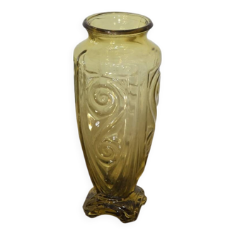 Grand vase en verre jaune Art Déco