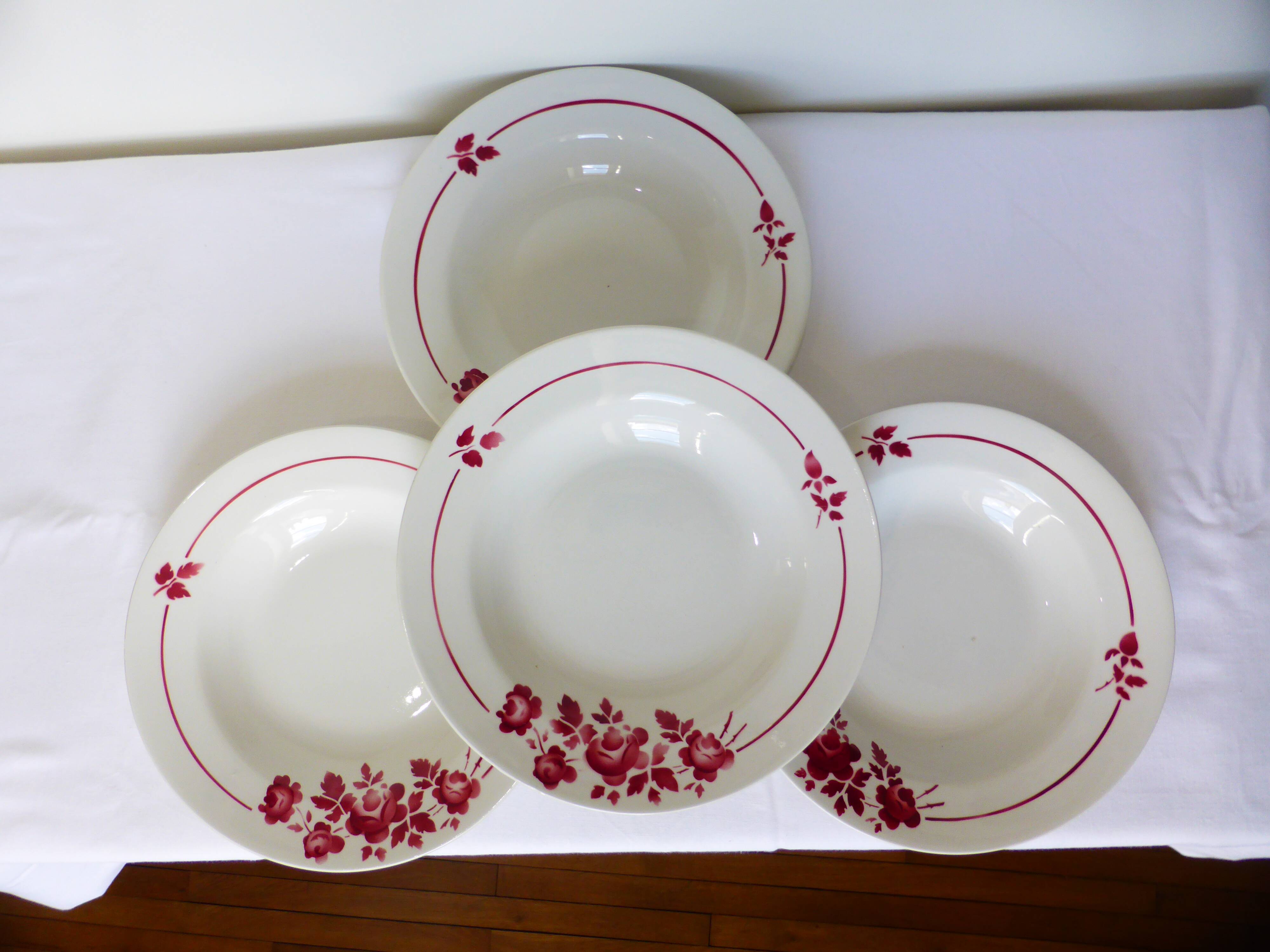 4 deep plates from Moulin des Loups 220642
