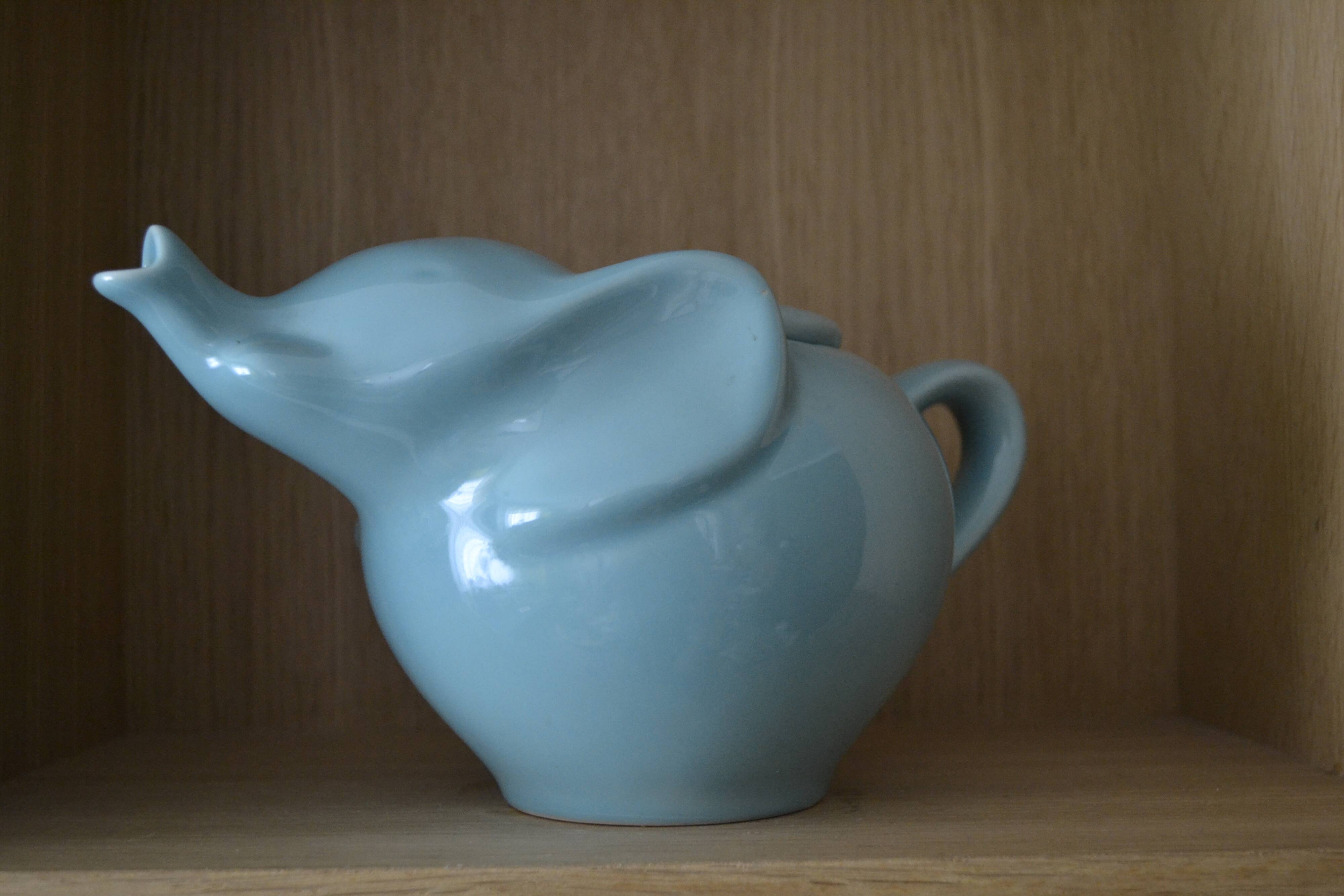 Elephant turquoise blue teapot (large model)