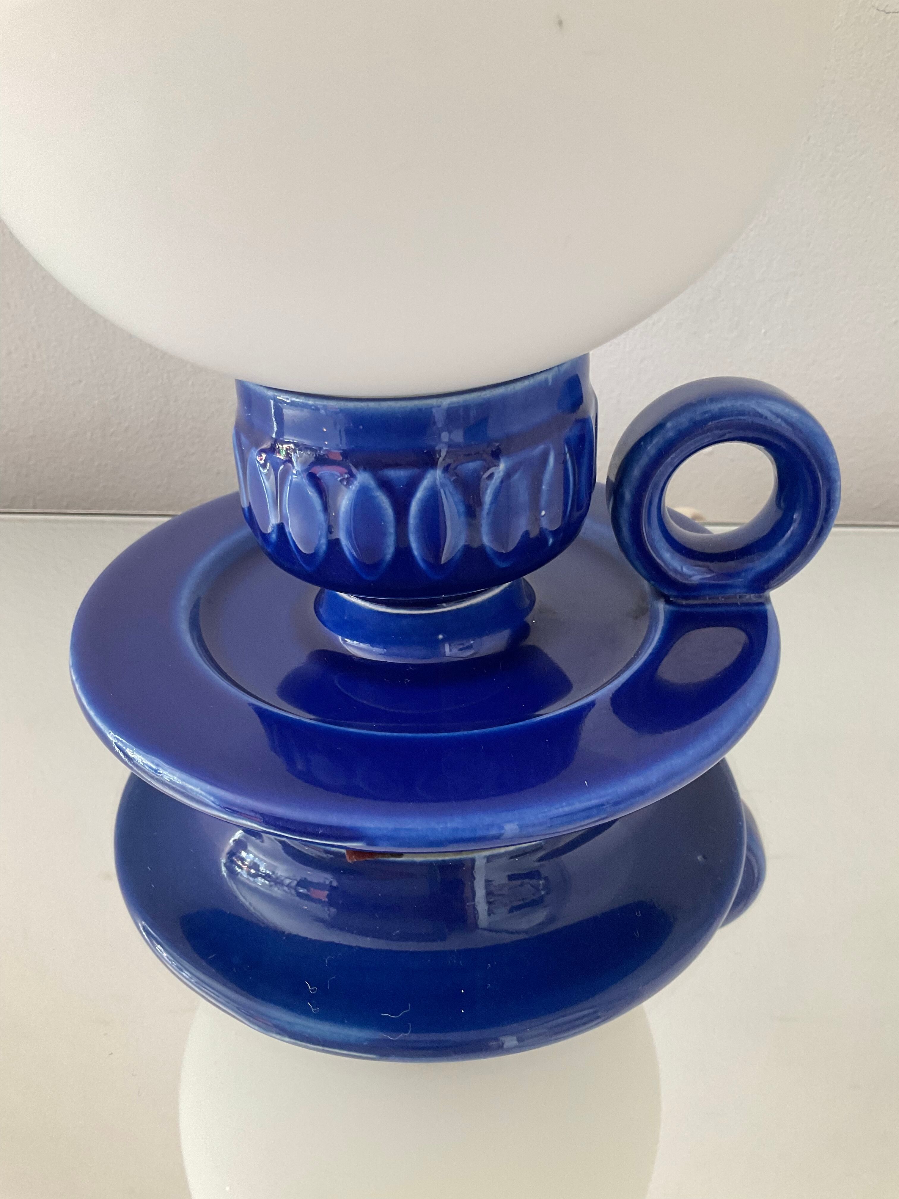 Vintage lamp of the 70s in ceramic and opaline