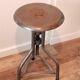 Tabouret industriel à vis
