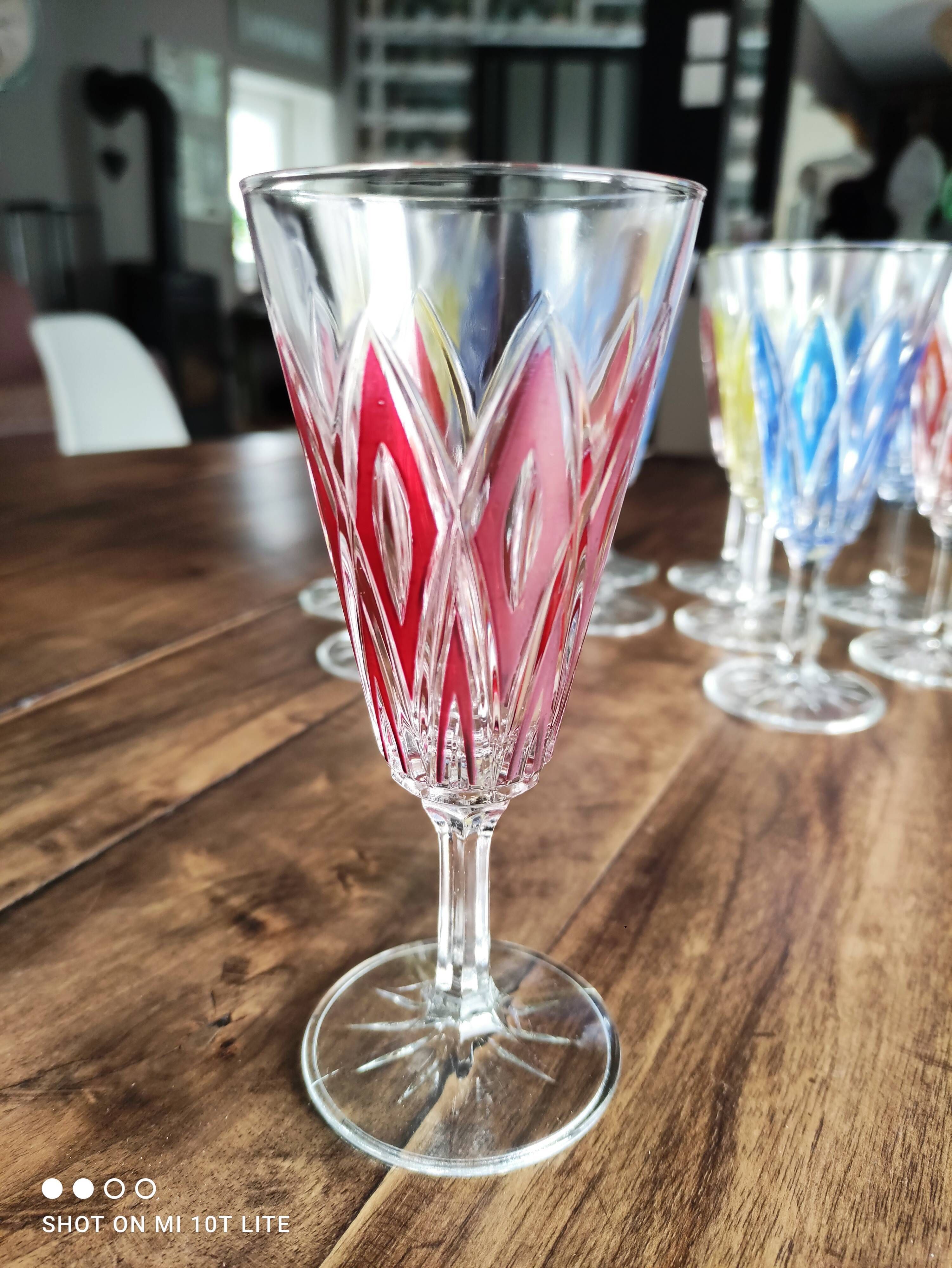 Set of 11 champagne flutes in colored glass 3 colors starry foot