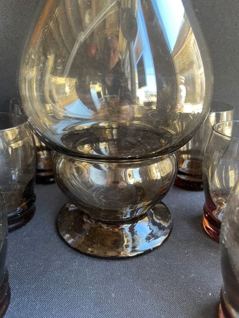 Liquor service smoked glass