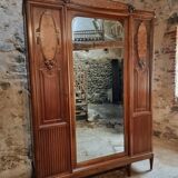 Antique Art Nouveau wardrobe with mirror – Early 20th century
