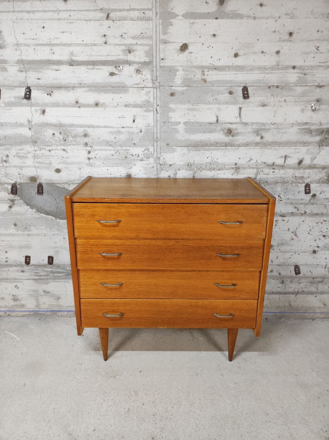 Vintage chest of drawers