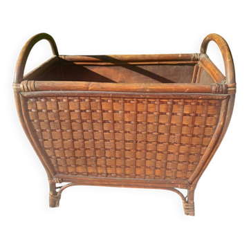 Rattan magazine rack