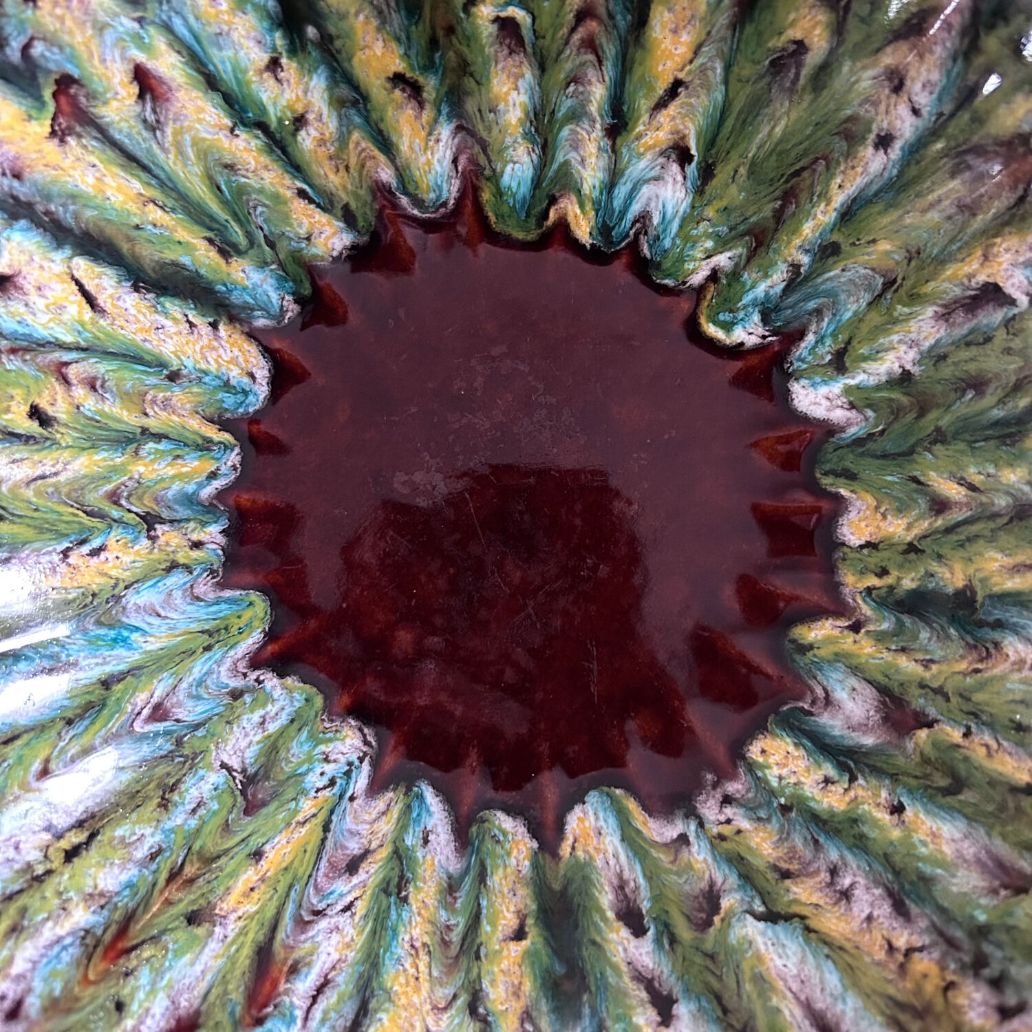 Plat creux ondulé flammé