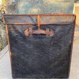 Beaumont Paris leather horse-drawn carriage travel trunk