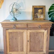 Buffet parisien ancien, Chêne clair brut