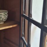 Parisian wardrobe - showcase spirit