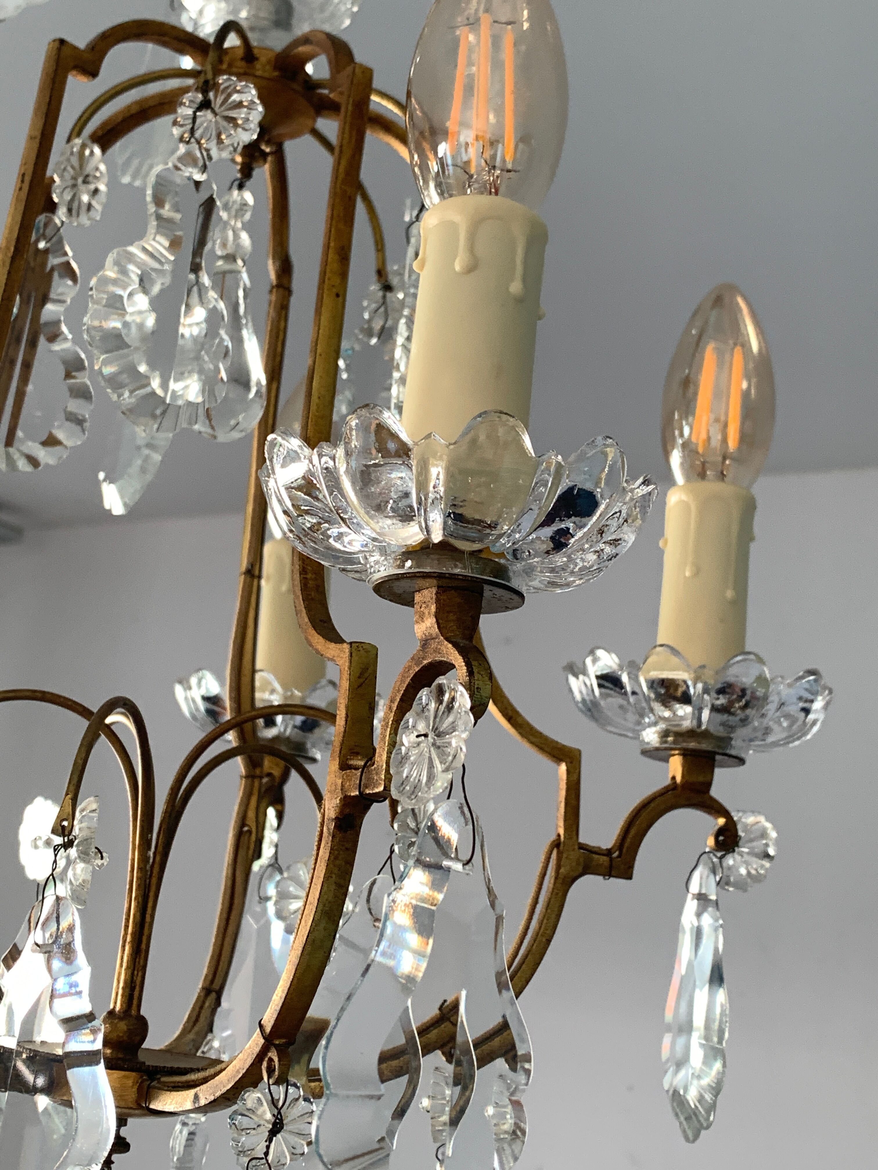 Lustre pampilles en cristal style Louis XVI, XXème