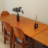 Teak table, Danish design, 1970s, manufactured in Denmark