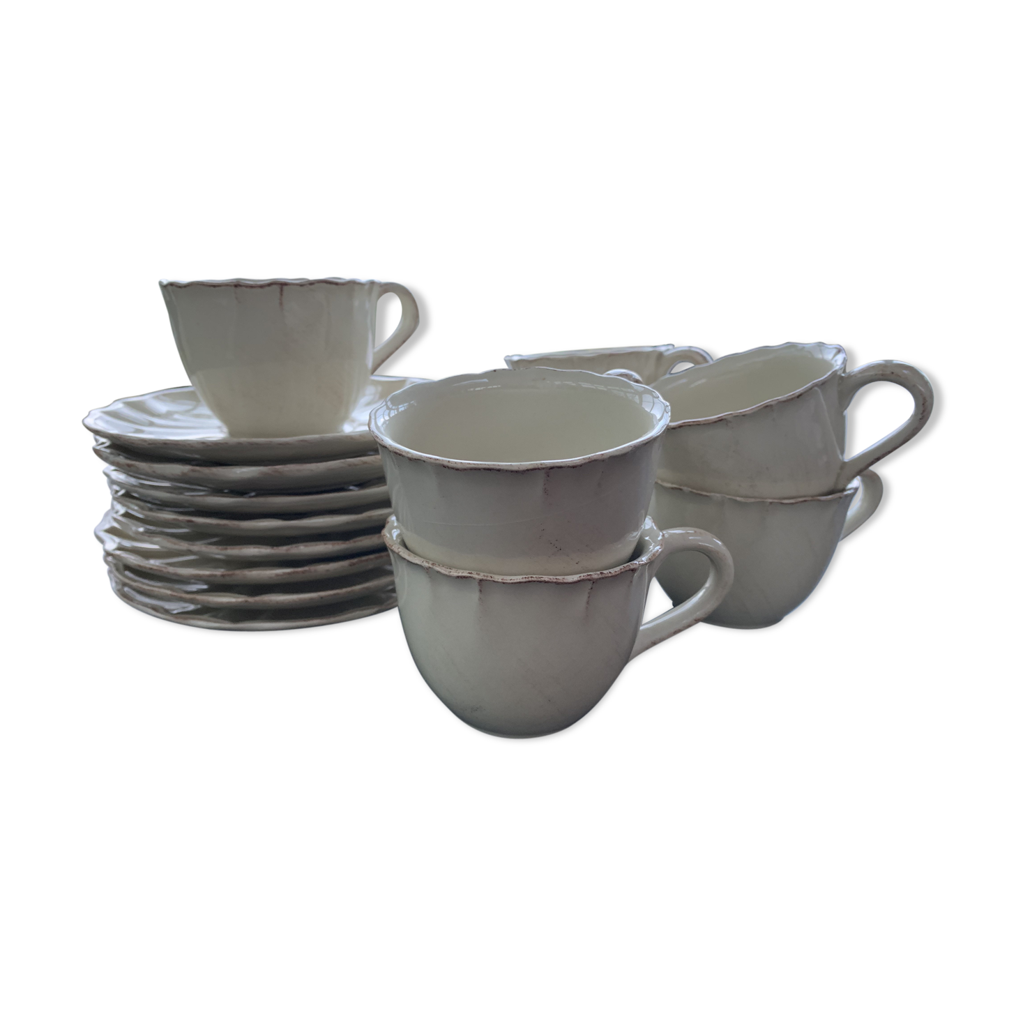 Lot of 6 cups and vintage spirit tea saucers