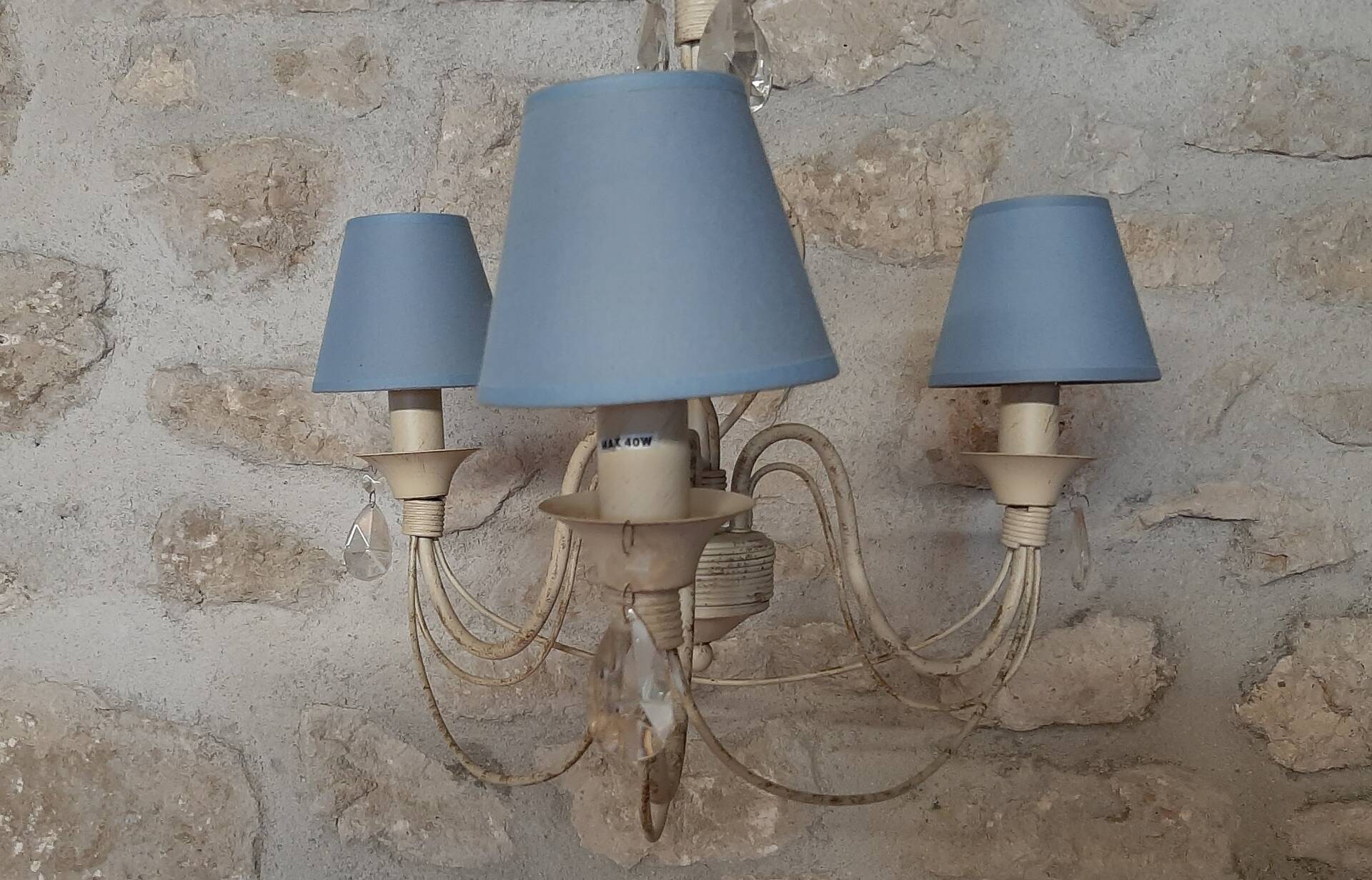 Patinated metal 3-light chandelier