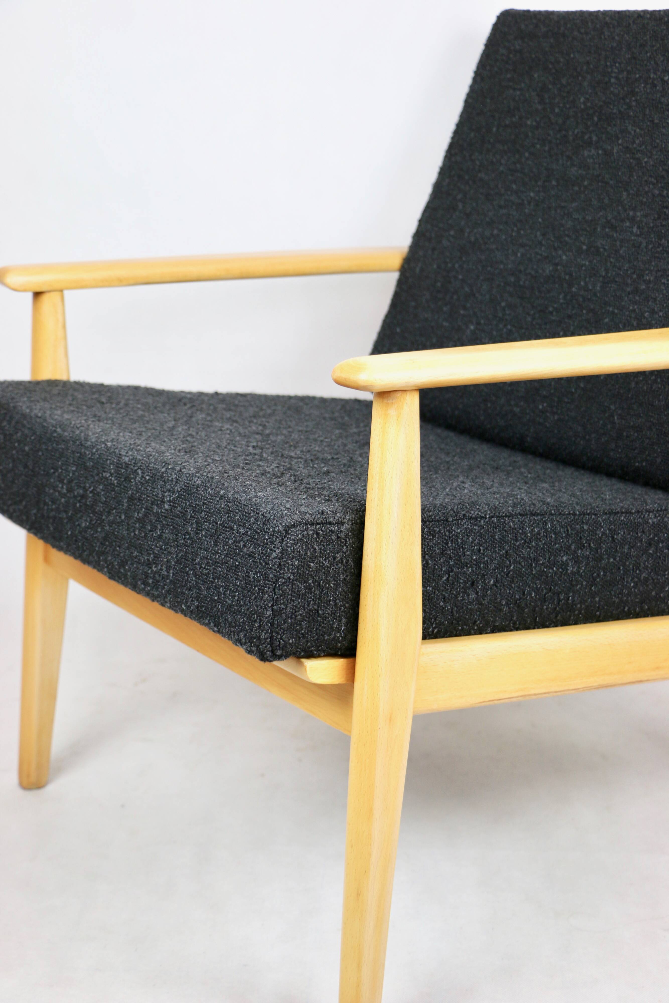 Fauteuil boucle noir danois, 1970s