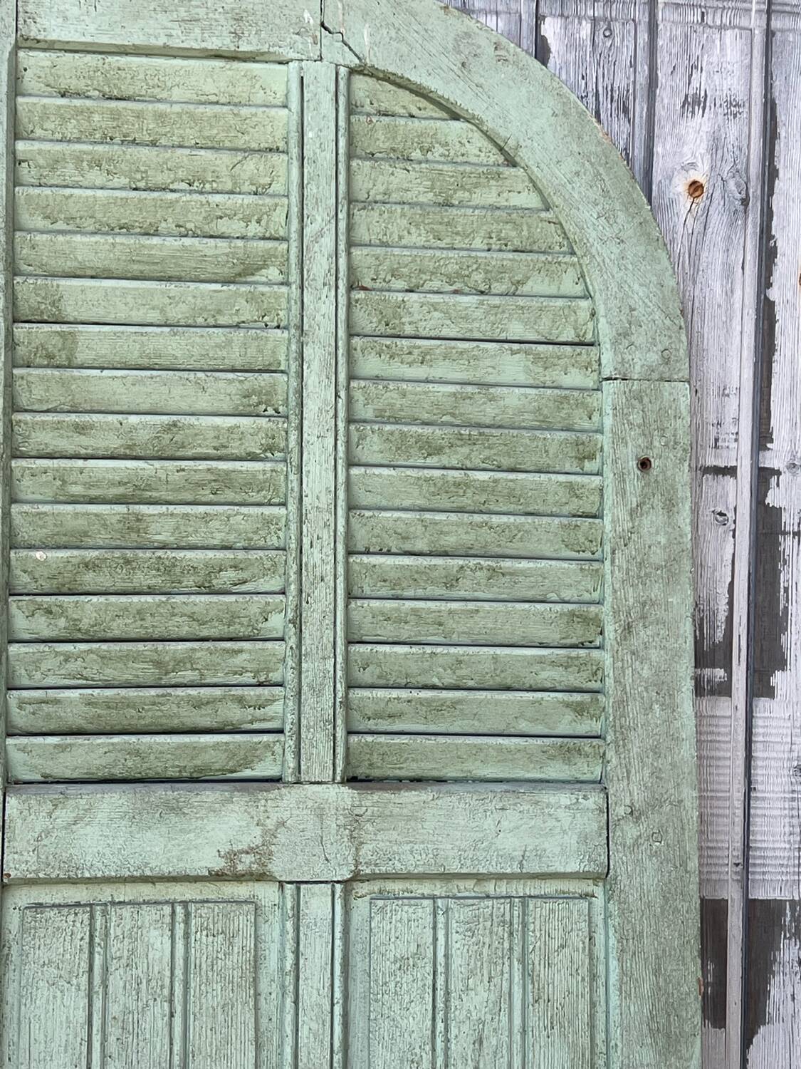 Pairs of shutters