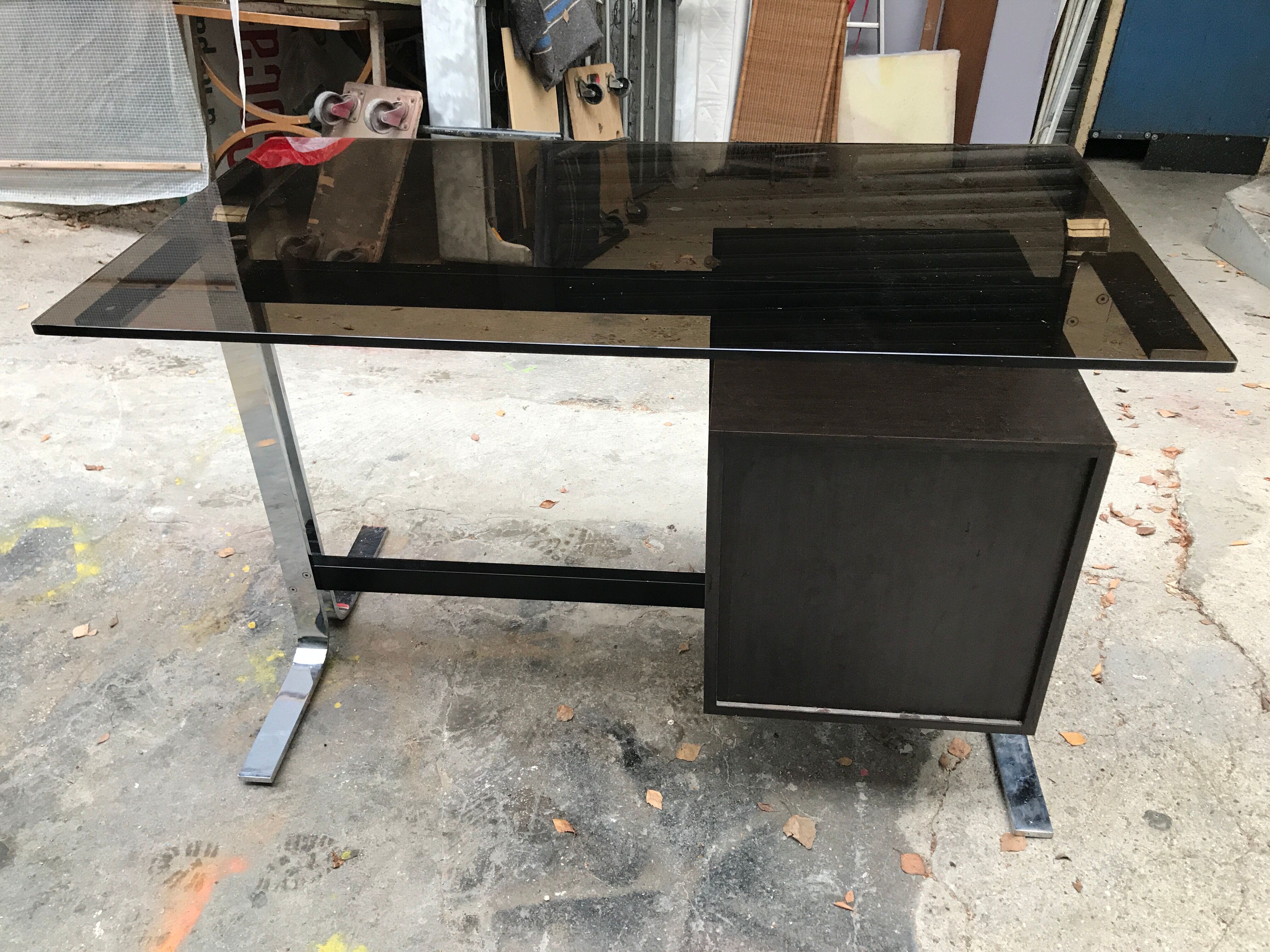 Bureau vintage caisson suspendu