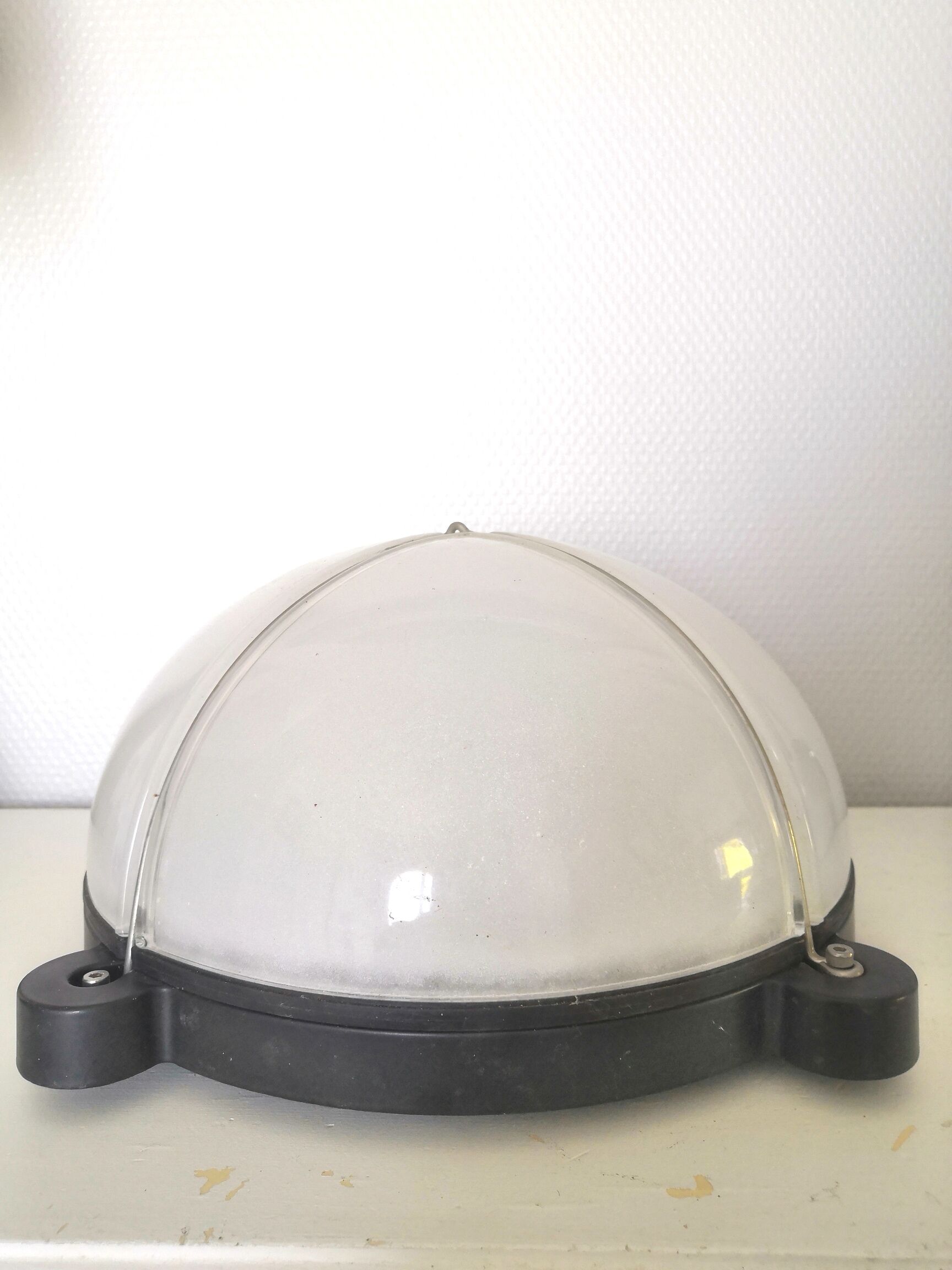Outdoor wall lamp vintage porthole design Artemide