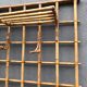 Porte manteau en rotin mural osier vintage avec rangement parapluie