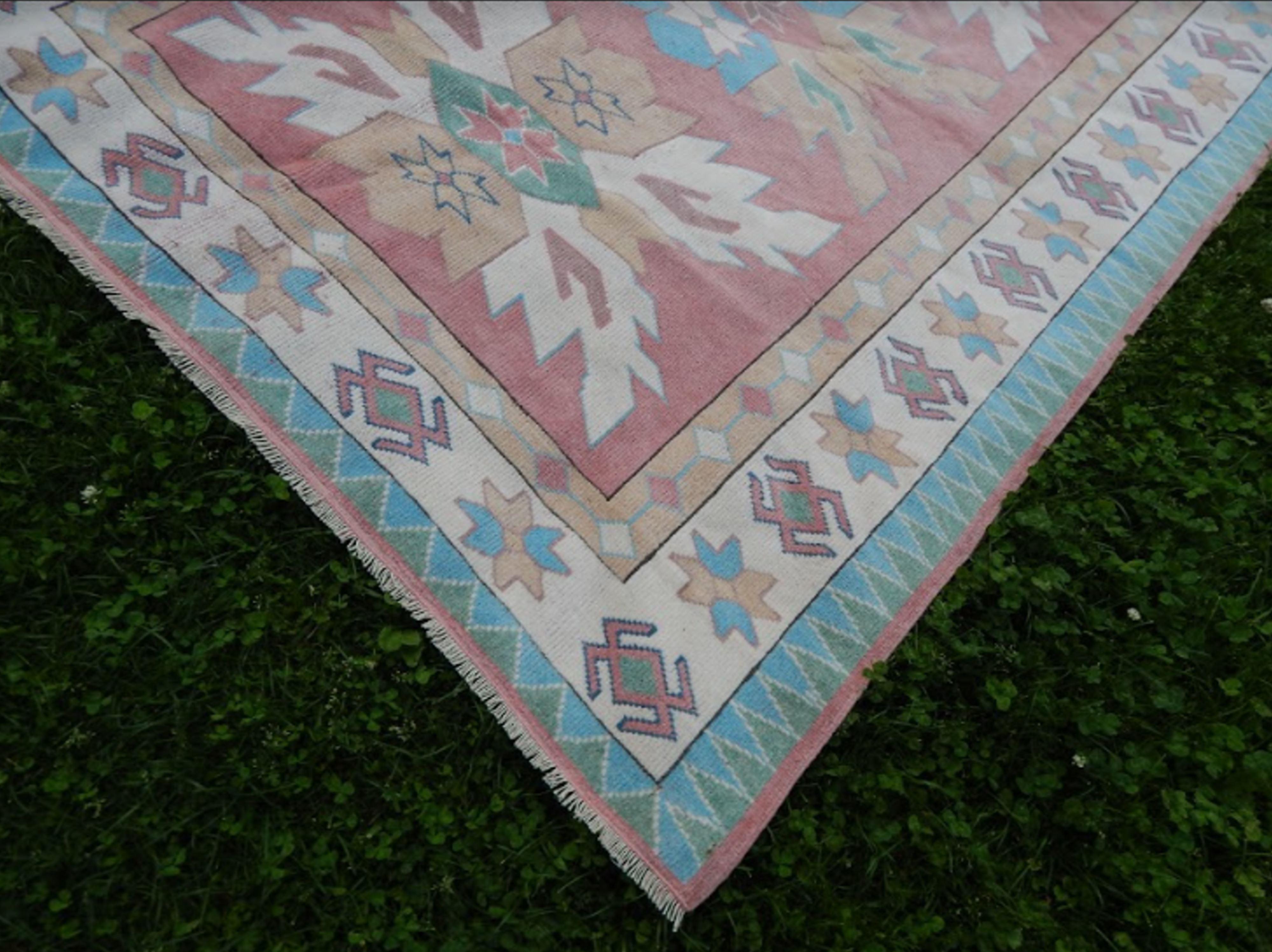 Vintage Turkish Oushak rug with soft color hand knotted rug 170 x 216 cm