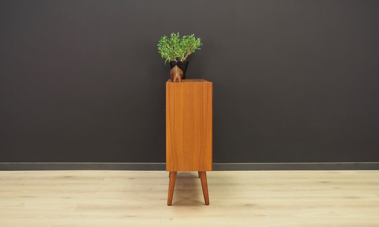 Bookcase from the 60/70