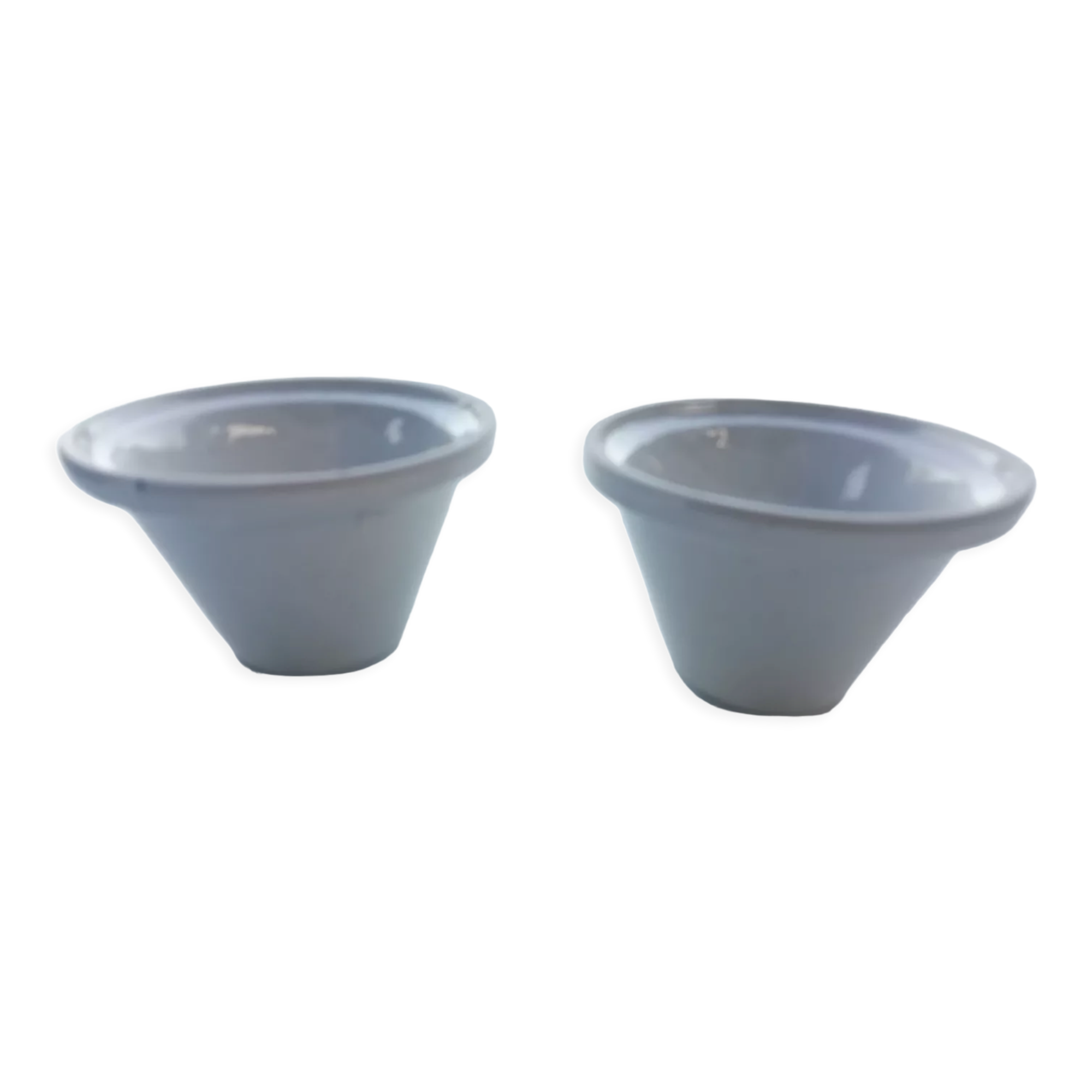 Pair of tea filters for mugs