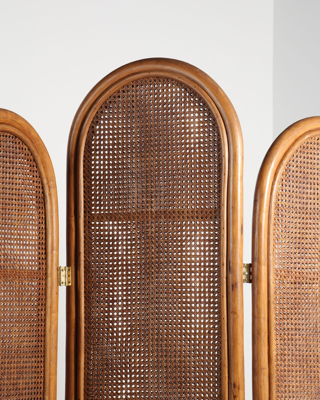 Screen 3 shutters double cannage